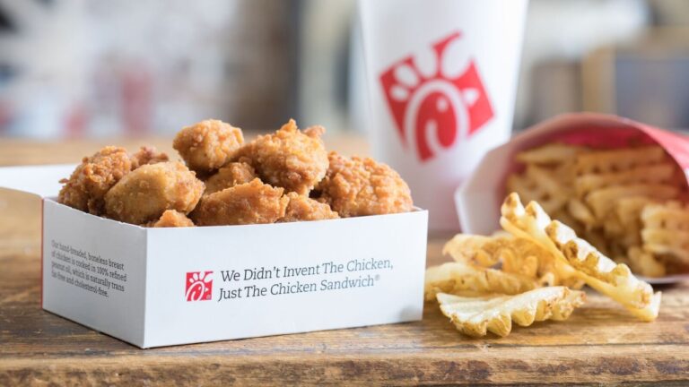 Chick-Fil-A - A Leading Southern Fast Food ChainChick-Fil-A - A Leading Southern Fast Food Chain